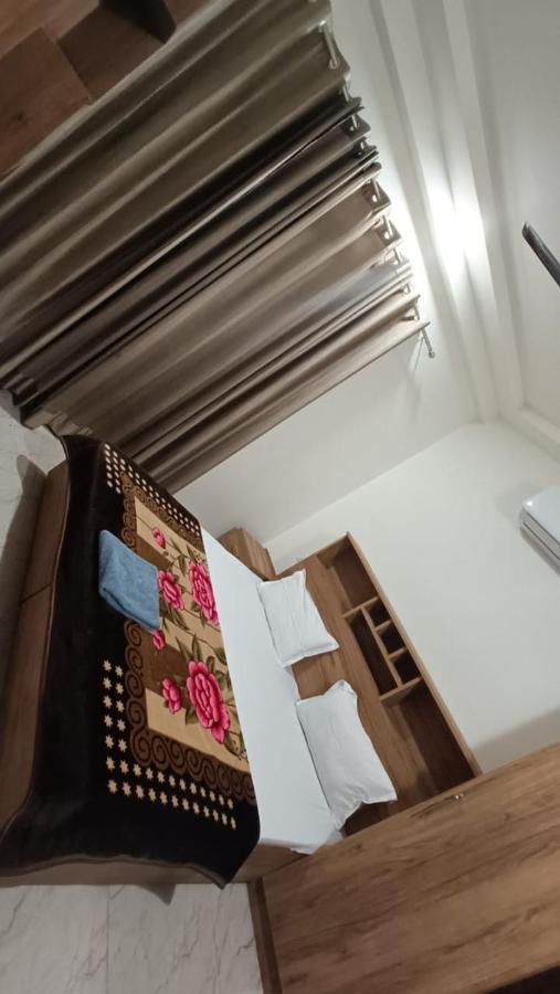 Apartment 85 The Ganges 2 Bhk For