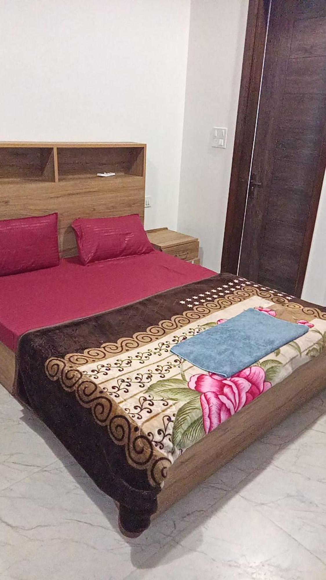 85 The Ganges 2 Bhk For Apartment *