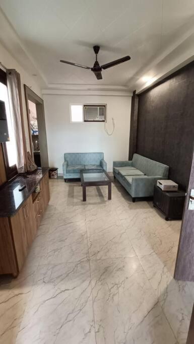 85 The Ganges 2 Bhk For *