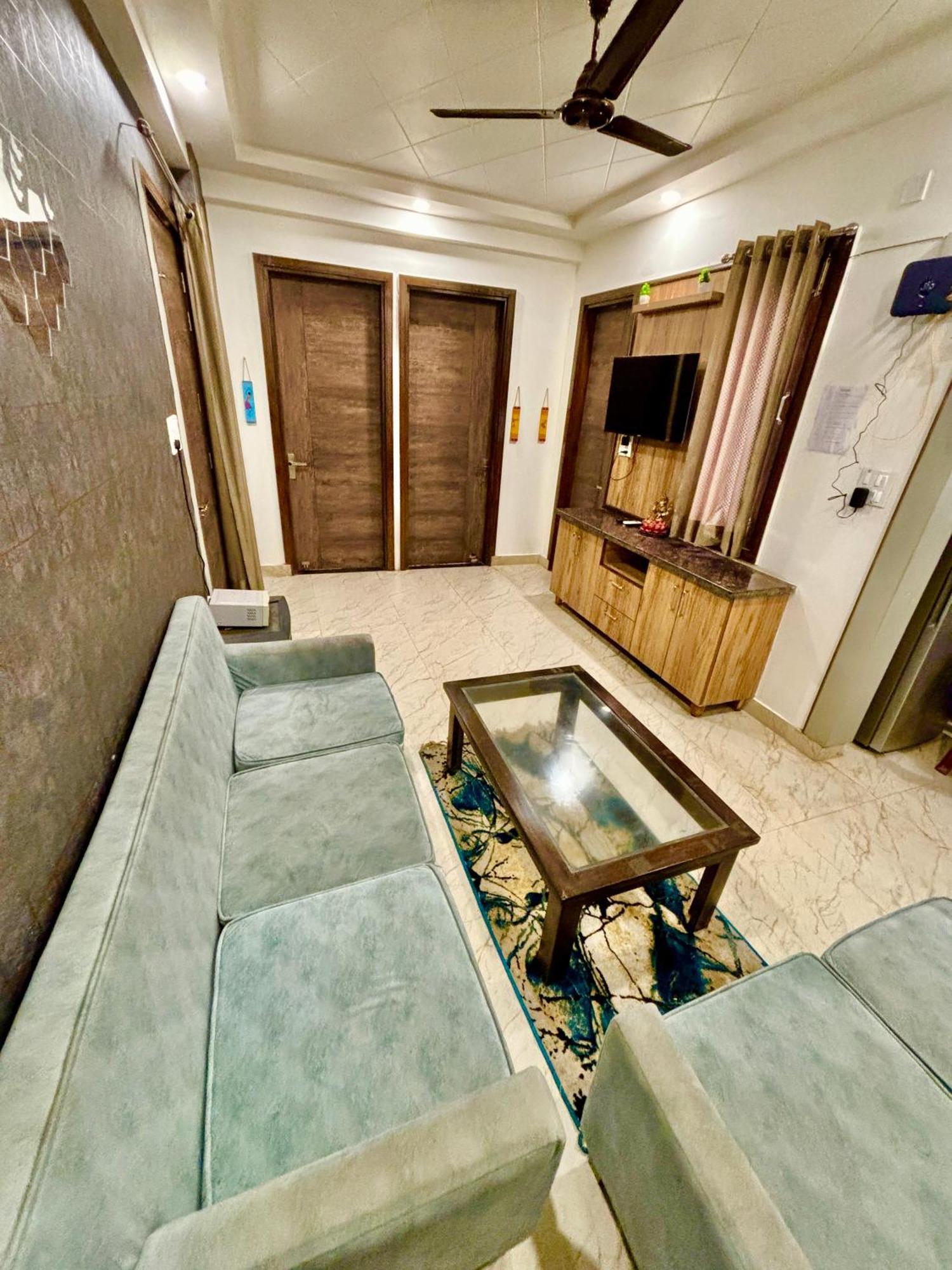 Apartment 85 The Ganges 2 Bhk For *