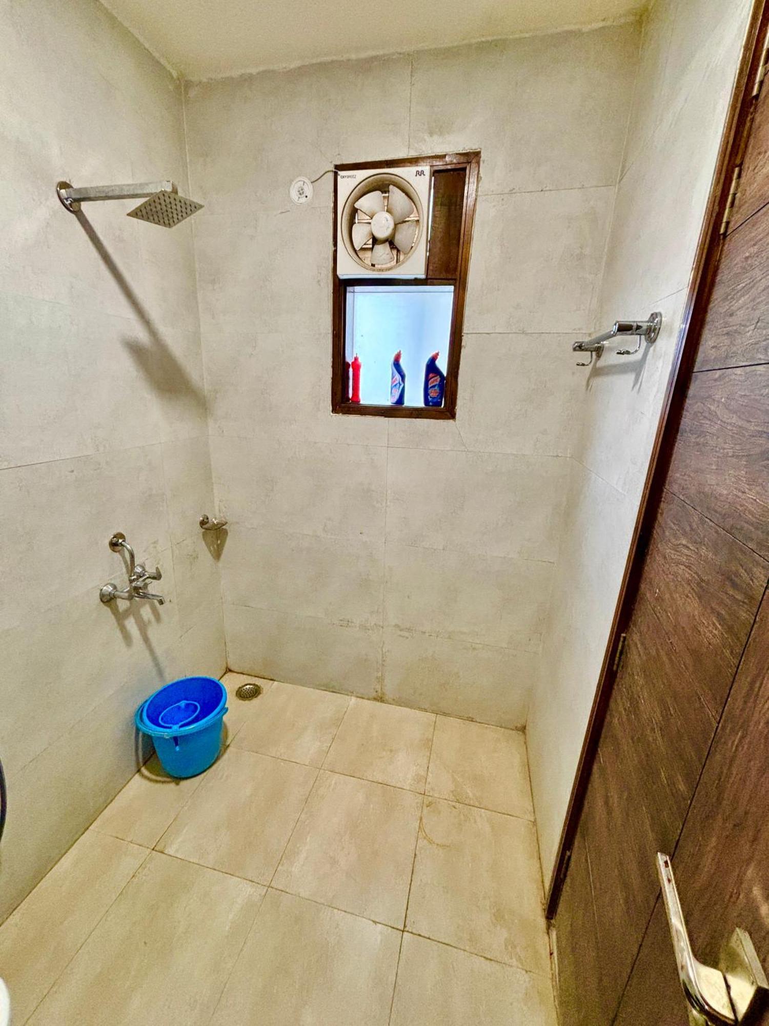 Apartment 85 The Ganges 2 Bhk For