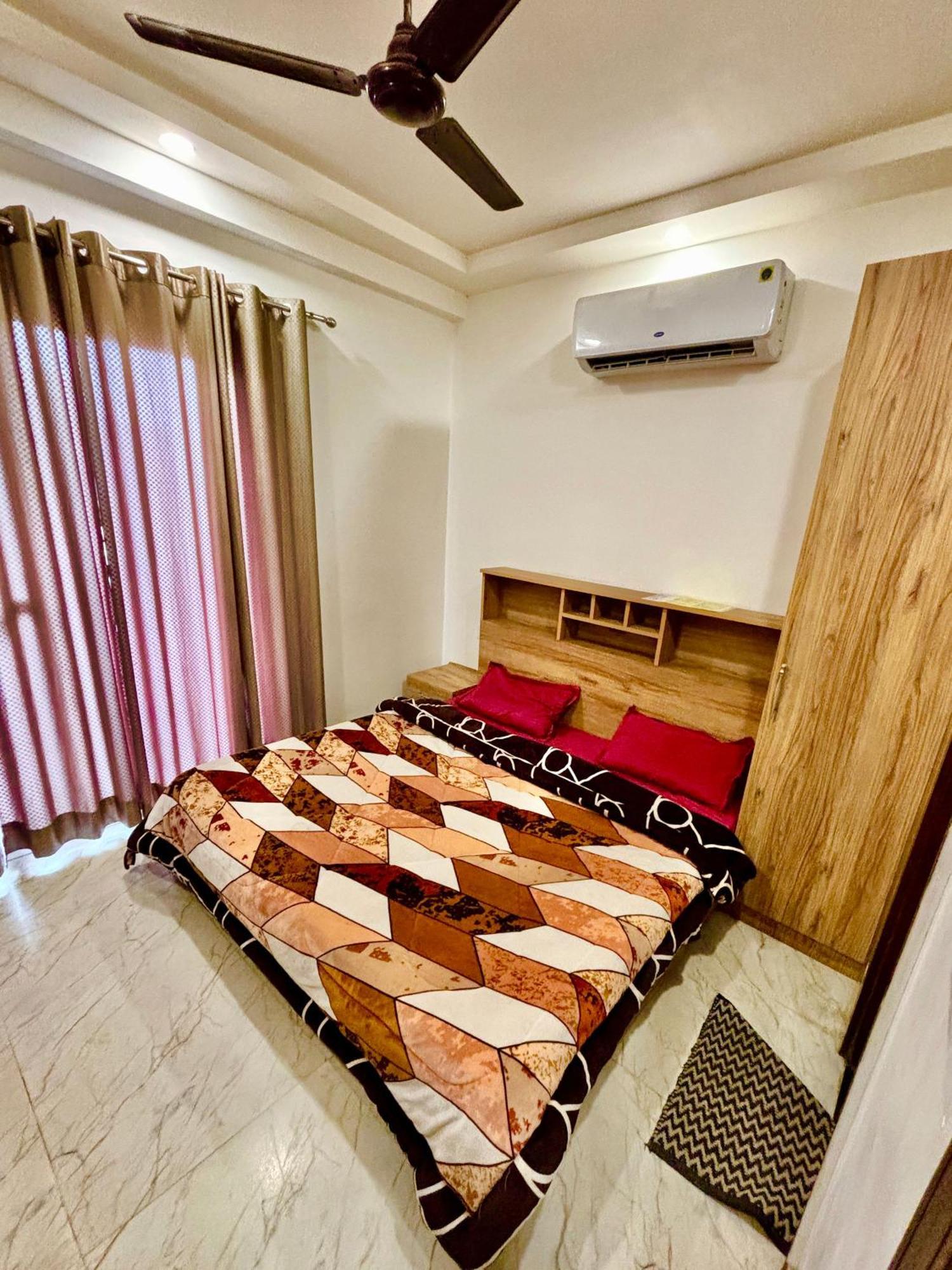 85 The Ganges 2 Bhk For *